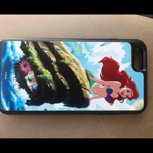 Little Mermaid OtterBox phone case - Picture 2 of 3
